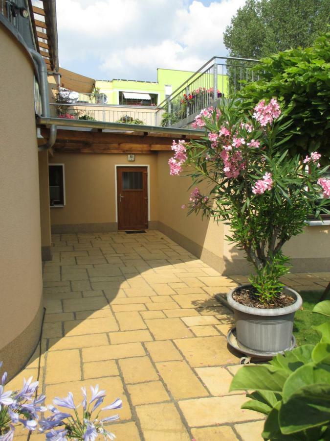 Ferienwohnung Rohrwallinsel Koepenick Berlin Bagian luar foto